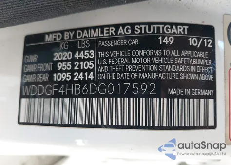 2013 Mercedes-Benz C 250 Sport z USA, uszkodzony, nr VIN WDDGF4HB6DG017592